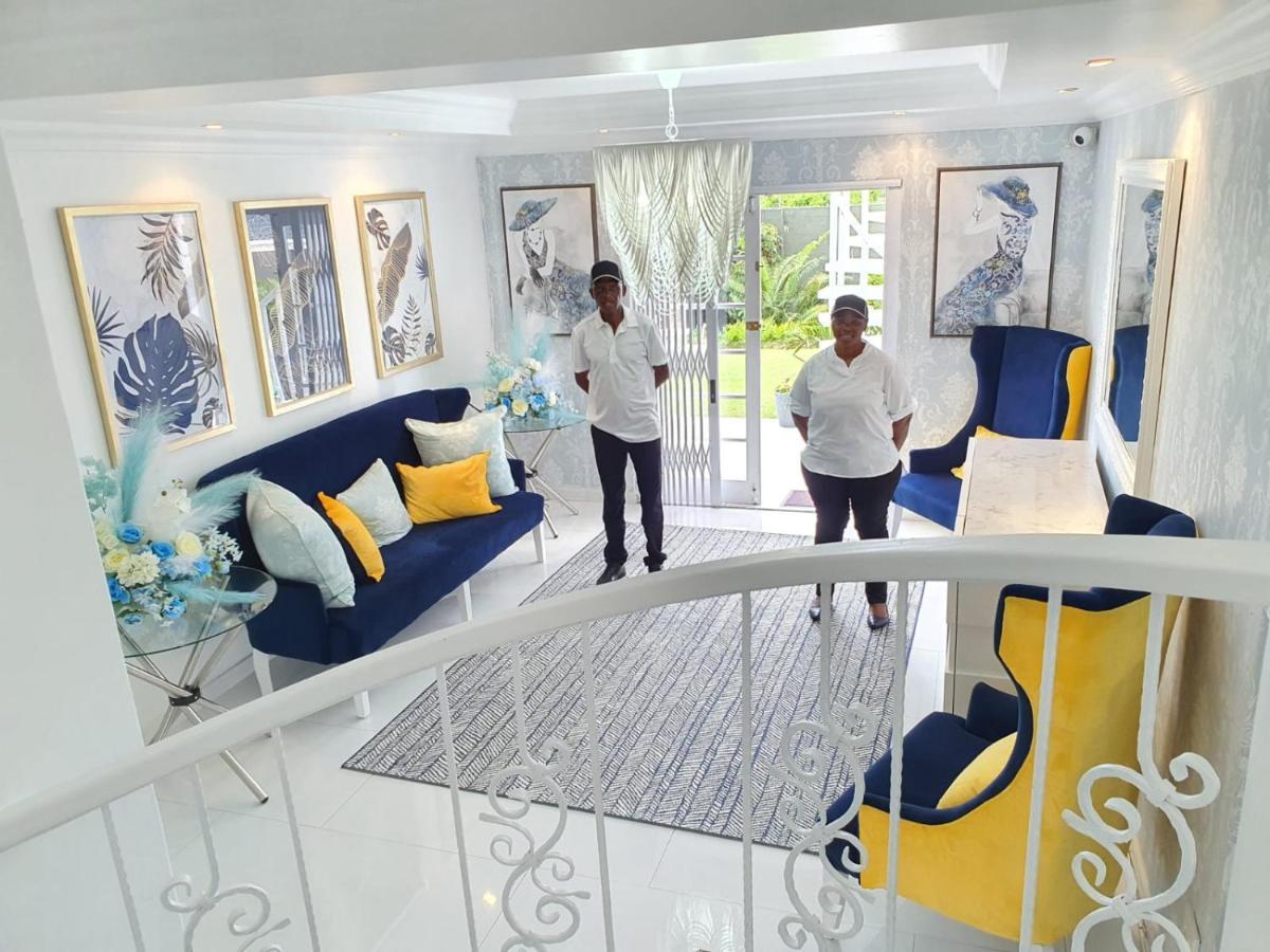 Blue Waves Lodge Umhlanga Exterior photo
